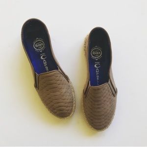 Jeffrey Campbell Loafer/Flats 7.5